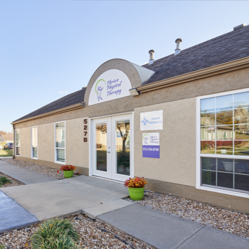 Location-outside-door-thrive-physical-therapy-olathe-ks (1)